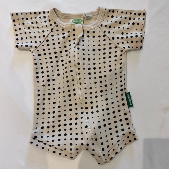 Parade Organics romper / sleeper with polka dots - Picture 1 of 7